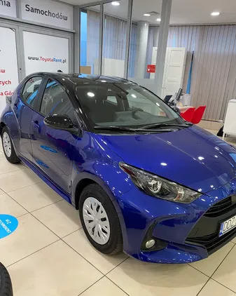 bielawa Toyota Yaris cena 59000 przebieg: 37600, rok produkcji 2020 z Bielawa